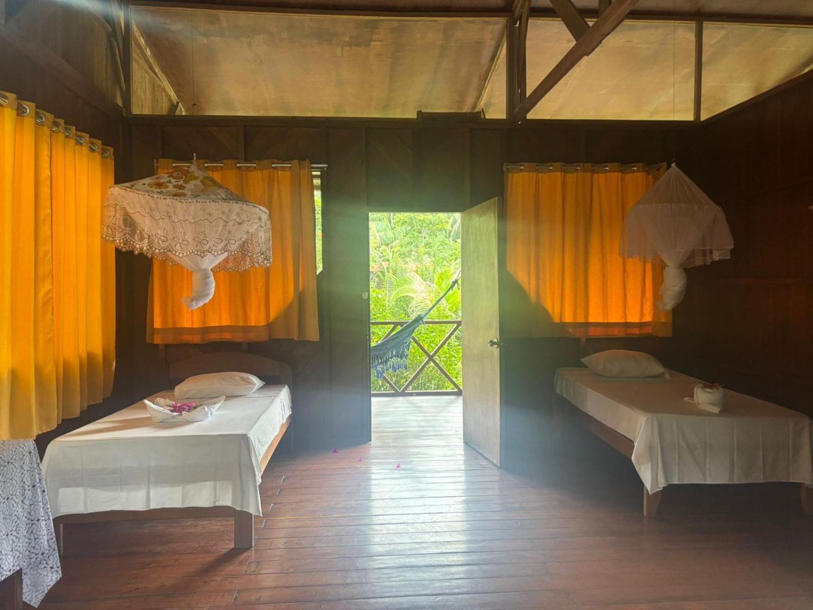 Monte Amazonico Lodge Тамбопата Экстерьер фото